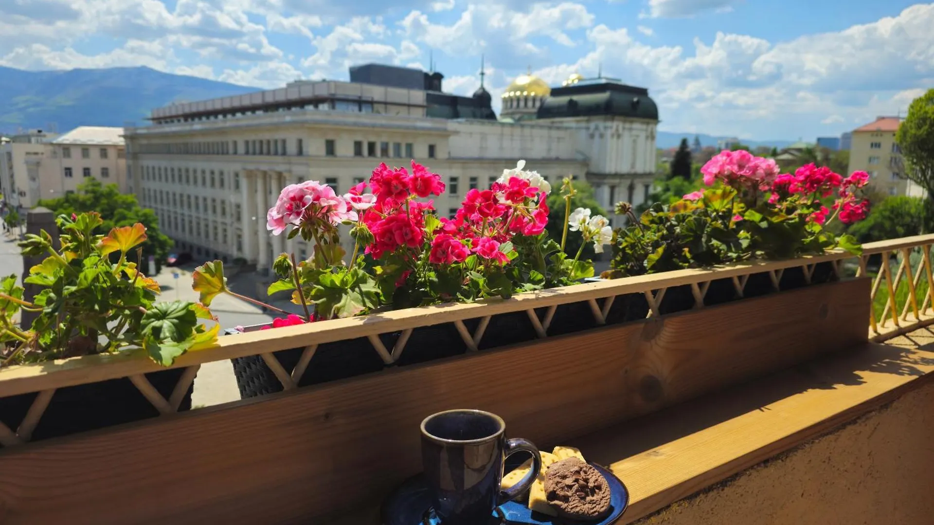 S Irma Apartment - Amazing View Of The Golden Domes Sofia